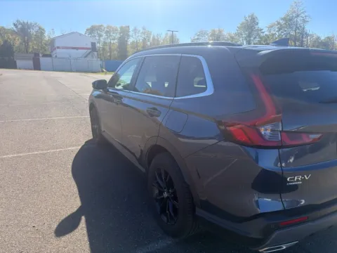 More photos of 2025 Honda CR-V Hybrid Sport-L at Lia Honda of Kingston, NY