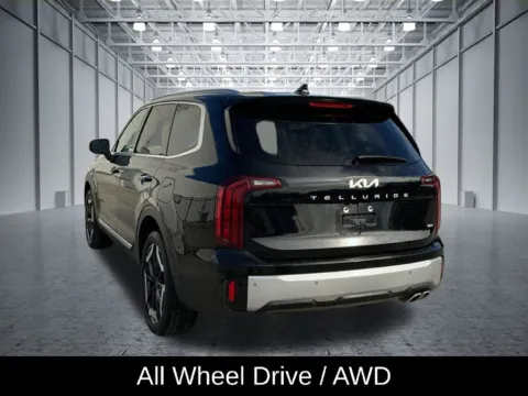More photos of 2024 Kia Telluride S at Lia Honda of Kingston, NY