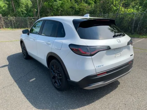 More photos of 2024 Honda HR-V Sport at Lia Honda Northampton, MA