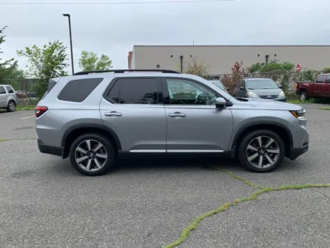 Photos of 2023 Honda Pilot Elite for sale in Northampton, MA at Lia Honda Northampton