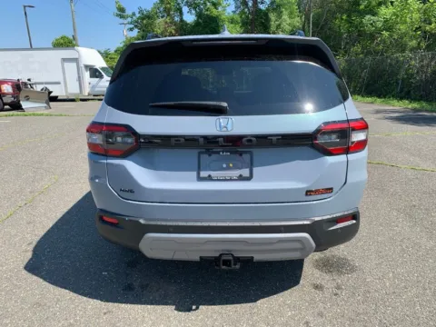 More photos of 2025 Honda Pilot TrailSport at Lia Honda Northampton, MA