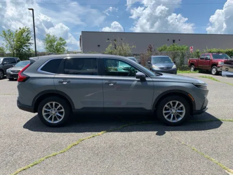 Photos of 2023 Honda CR-V EX-L for sale in Northampton, MA at Lia Honda Northampton
