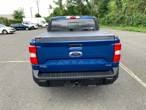 More photos of 2024 Ford Maverick Lariat at Lia Honda Northampton, MA