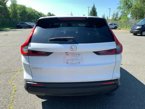 More photos of 2023 Honda CR-V EX-L at Lia Honda Northampton, MA