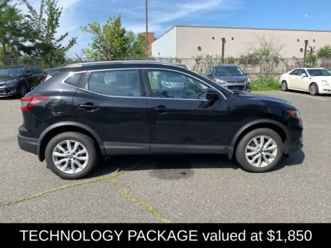 Photos of 2022 Nissan Rogue Sport SV for sale in Northampton, MA at Lia Honda Northampton