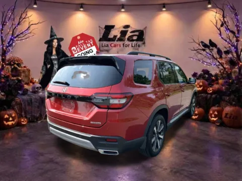 Another view of 2023 Honda Pilot Touring for sale in Northampton, MA at Lia Honda Northampton