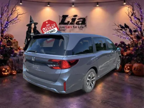 Another view of 2025 Honda Odyssey EX-L for sale in Northampton, MA at Lia Honda Northampton