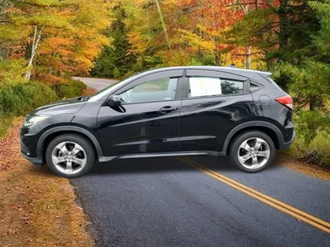 More photos of 2022 Honda HR-V LX at Lia Honda Northampton, MA
