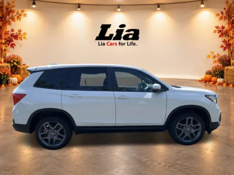 Photos of 2023 Honda Passport EX-L for sale in Northampton, MA at Lia Honda Northampton