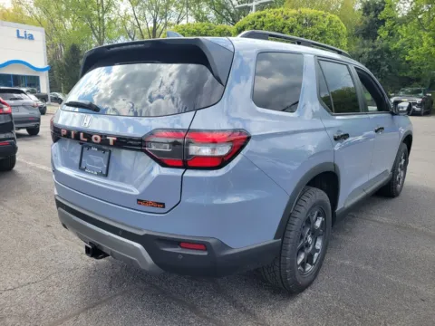 Another view of 2026 Honda Pilot TrailSport for sale in Northampton, MA at Lia Honda Northampton