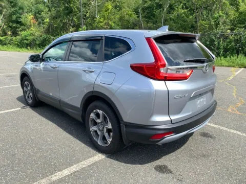 More photos of 2018 Honda CR-V EX at Lia Honda Northampton, MA