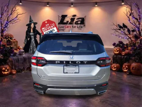 More photos of 2026 Honda Pilot Elite at Lia Honda Northampton, MA
