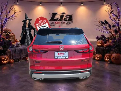 More photos of 2027 Honda CR-V Hybrid TrailSport at Lia Honda Northampton, MA