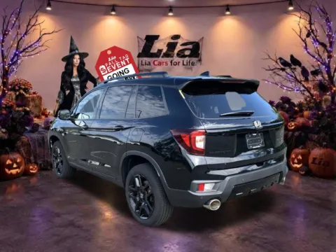 More photos of 2024 Honda Passport Black Edition at Lia Honda Northampton, MA
