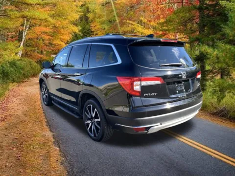 More photos of 2021 Honda Pilot Touring at Lia Honda Northampton, MA