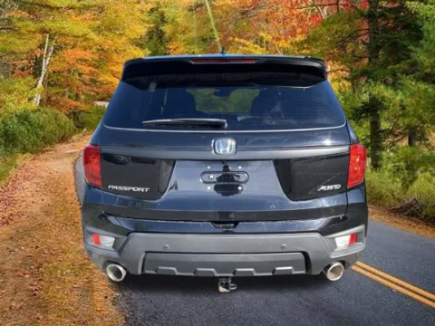 More photos of 2023 Honda Passport EX-L at Lia Honda Northampton, MA