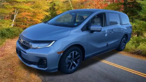 More photos of 2027 Honda Odyssey EX-L at Lia Honda Northampton, MA