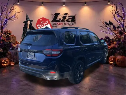 Another view of 2025 Honda Pilot Sport for sale in Northampton, MA at Lia Honda Northampton