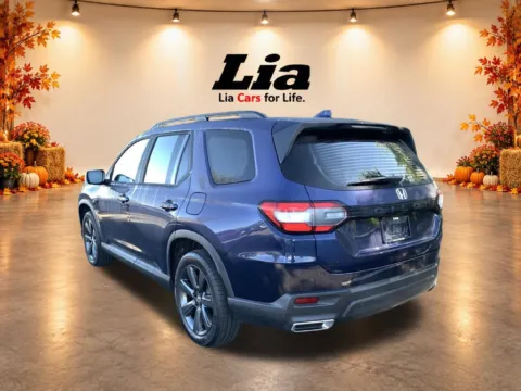 More photos of 2025 Honda Pilot Sport at Lia Honda Northampton, MA