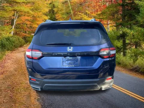 More photos of 2025 Honda Pilot Sport at Lia Honda Northampton, MA