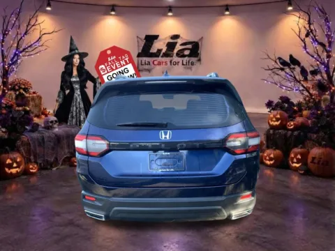 More photos of 2025 Honda Pilot Sport at Lia Honda Northampton, MA