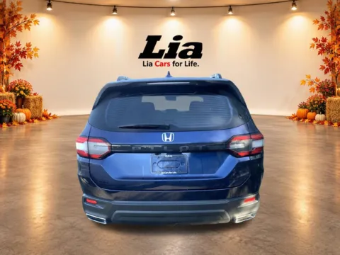 More photos of 2025 Honda Pilot Sport at Lia Honda Northampton, MA