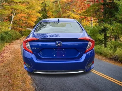 More photos of 2019 Honda Civic EX-L at Lia Honda Northampton, MA