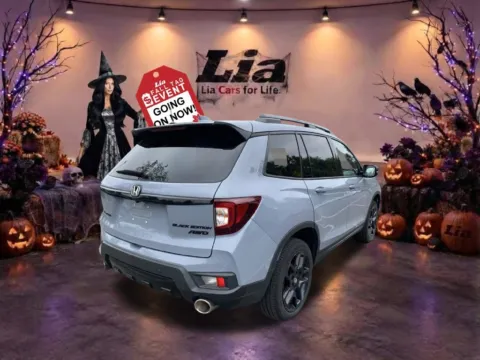 Another view of 2024 Honda Passport Black Edition for sale in Northampton, MA at Lia Honda Northampton
