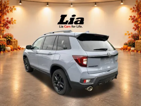 More photos of 2024 Honda Passport Black Edition at Lia Honda Northampton, MA