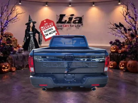 More photos of 2026 Honda Ridgeline Black Edition at Lia Honda Northampton, MA