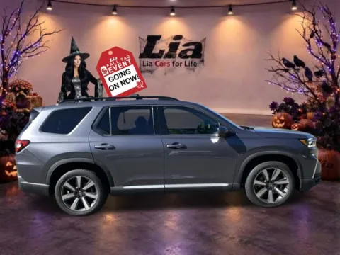Photos of 2023 Honda Pilot Elite for sale in Northampton, MA at Lia Honda Northampton