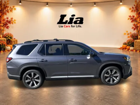 Photos of 2023 Honda Pilot Elite for sale in Northampton, MA at Lia Honda Northampton