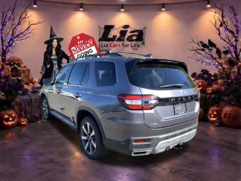 More photos of 2023 Honda Pilot Elite at Lia Honda Northampton, MA