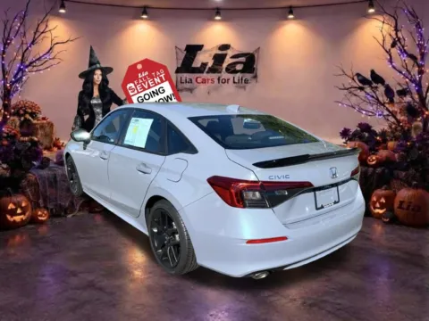 More photos of 2024 Honda Civic Si at Lia Honda Northampton, MA