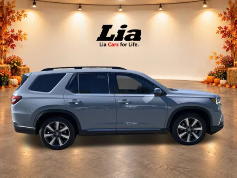 Photos of 2025 Honda Pilot Touring for sale in Northampton, MA at Lia Honda Northampton