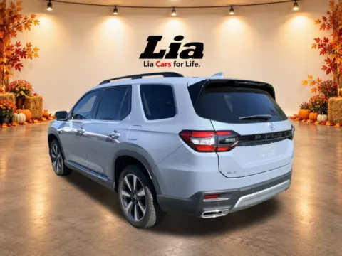 More photos of 2025 Honda Pilot Touring at Lia Honda Northampton, MA