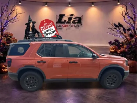 Photos of 2026 Honda Passport TrailSport Blackout for sale in Buffalo, NY at Lia Honda Williamsville