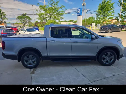 Photos of 2023 Honda Ridgeline RTL-E for sale in Buffalo, NY at Lia Honda Williamsville