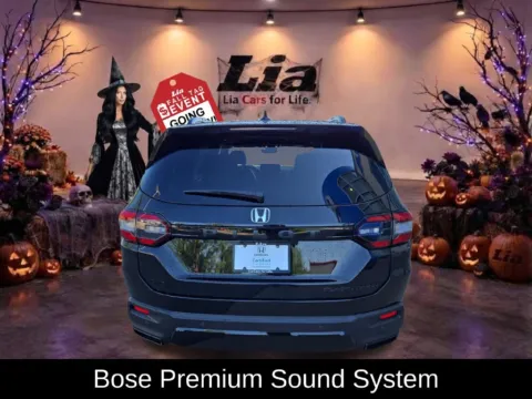 More photos of 2026 Honda Pilot Black Edition at Lia Honda Williamsville, NY