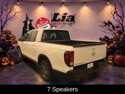 More photos of 2023 Honda Ridgeline RTL at Lia Honda Williamsville, NY