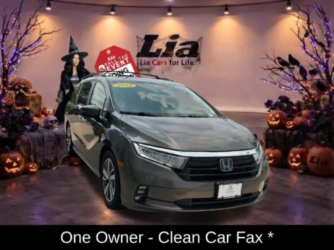Photos of 2022 Honda Odyssey Touring for sale in Buffalo, NY at Lia Honda Williamsville