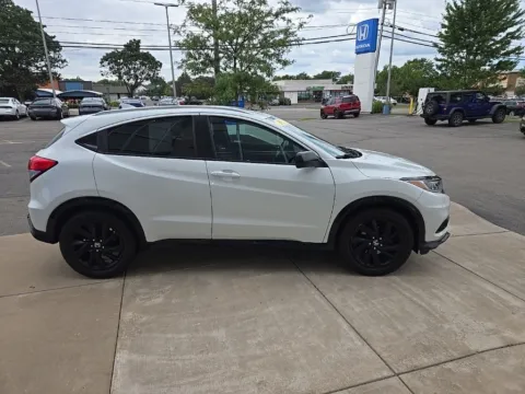 Photos of 2022 Honda HR-V Sport for sale in Buffalo, NY at Lia Honda Williamsville