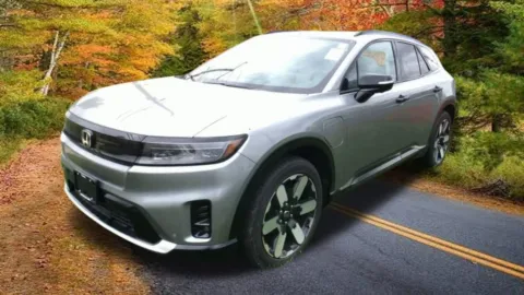 More photos of 2026 Honda Prologue Elite at Lia Honda Williamsville, NY