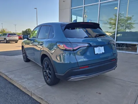 More photos of 2024 Honda HR-V Sport at Lia Honda Williamsville, NY