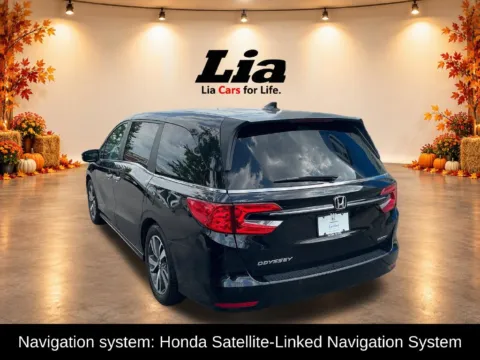 More photos of 2022 Honda Odyssey Touring at Lia Honda Williamsville, NY