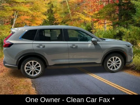 Photos of 2024 Honda CR-V EX-L for sale in Buffalo, NY at Lia Honda Williamsville