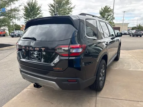 Another view of 2026 Honda Pilot TrailSport for sale in Buffalo, NY at Lia Honda Williamsville