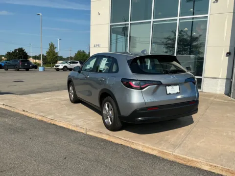 More photos of 2024 Honda HR-V LX at Lia Honda Williamsville, NY