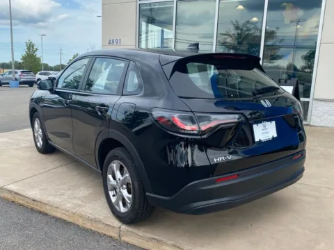 More photos of 2024 Honda HR-V LX at Lia Honda Williamsville, NY