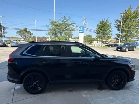 Photos of 2024 Honda CR-V Hybrid Sport for sale in Buffalo, NY at Lia Honda Williamsville